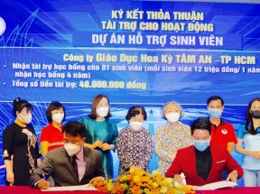 Họp Báo Ký Kết Học Bổng Vừ A Dính