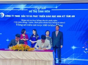 Họp Báo Ký Kết Dự Án Hỗ Trợ Sinh Viên 2022-2023